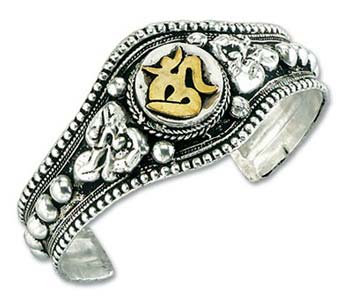 Om Symbol Bracelet With Silver Plating The Buddha Garden Om Symbol Bracelet With Silver Plating